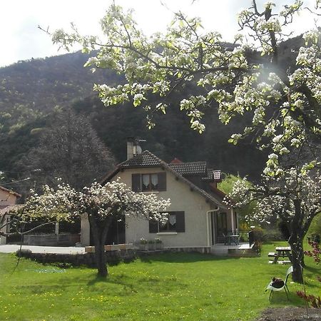 VeynesAu Vieux Tilleul住宿加早餐旅馆 外观 照片
