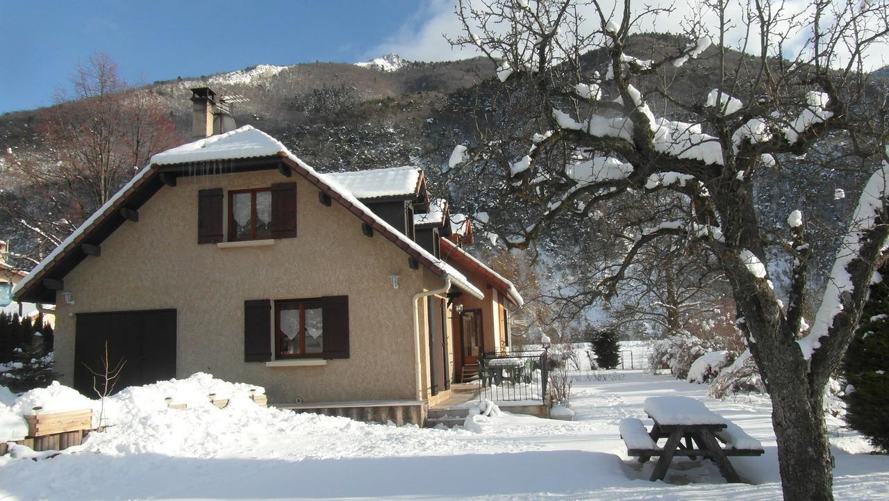 VeynesAu Vieux Tilleul住宿加早餐旅馆 外观 照片